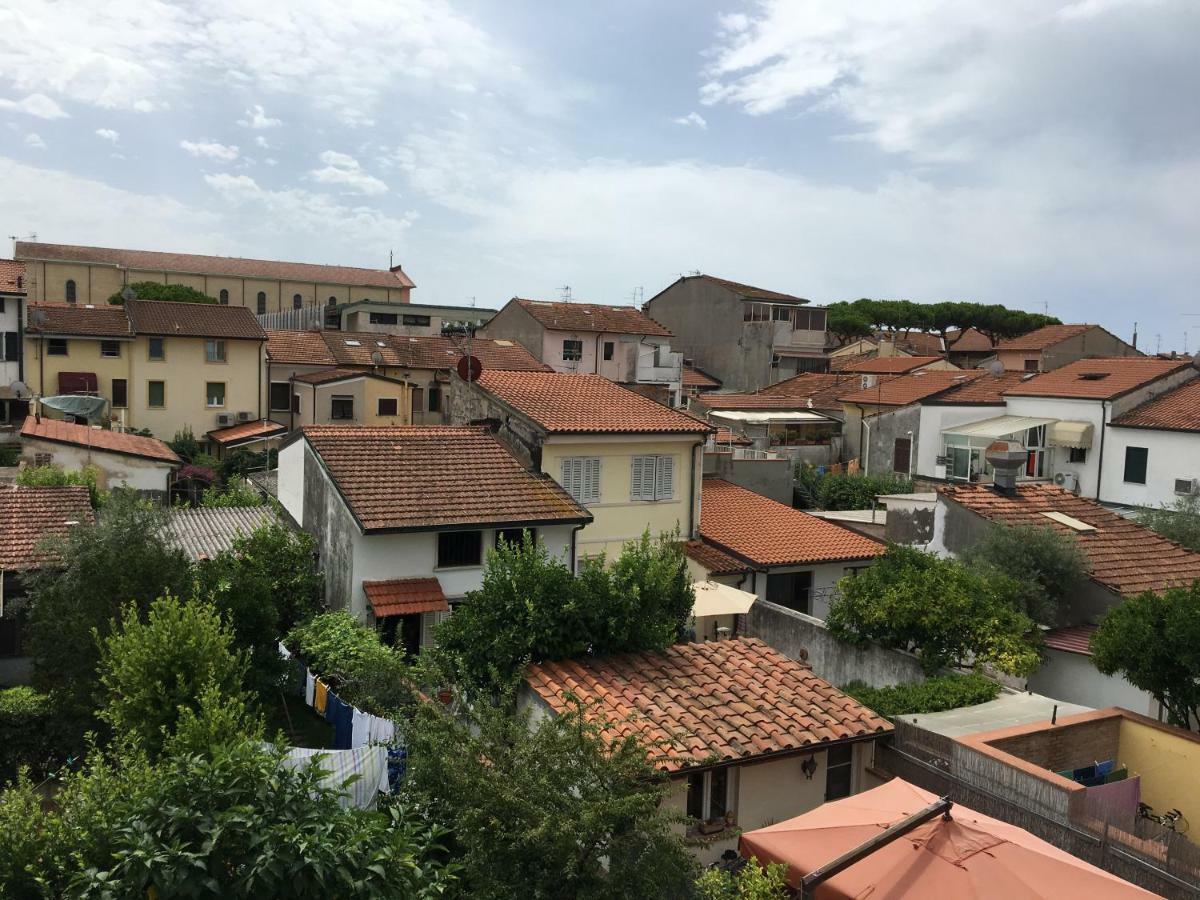 Appartamento Casa Guglielmo Viareggio Esterno foto